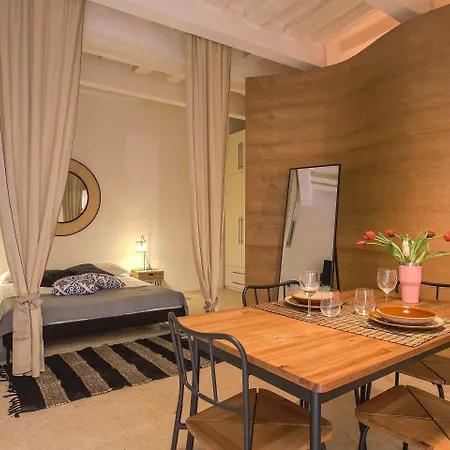 Santospirito - Hosted By Sweetstay Florence